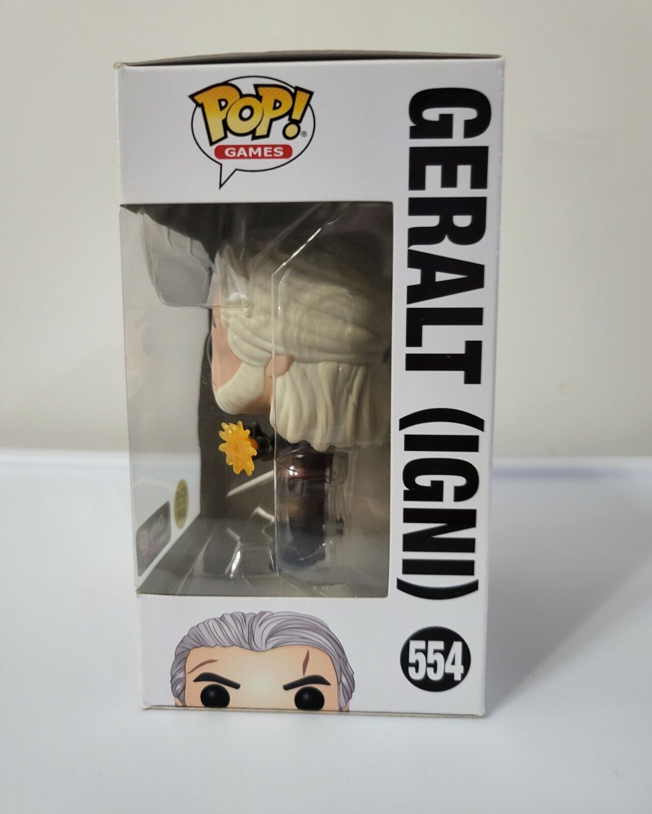 Geralt The Witcher funko pop #554 exclusive glow in the dark Original - Ricky's Garage