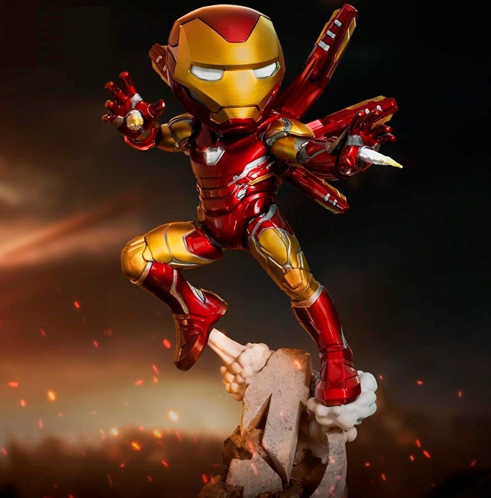 Iron Studios - Marvel Avengers: Endgame - Iron Man 4.5" Minico Figure - Ricky's Garage